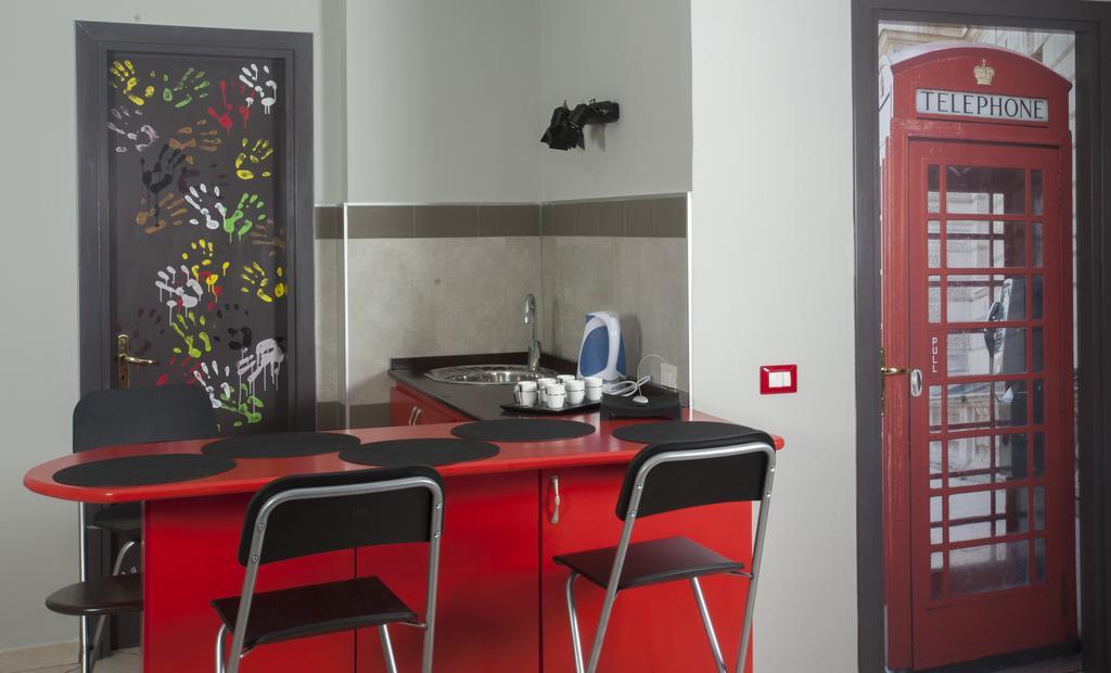 City Pompei Accommodations Δωμάτιο φωτογραφία
